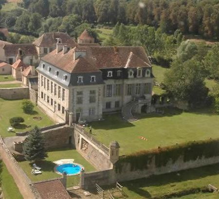 Chateau De Flee Semur-en-Auxois Exterior foto