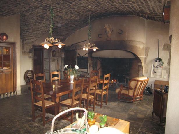 Chateau De Flee Semur-en-Auxois Exterior foto